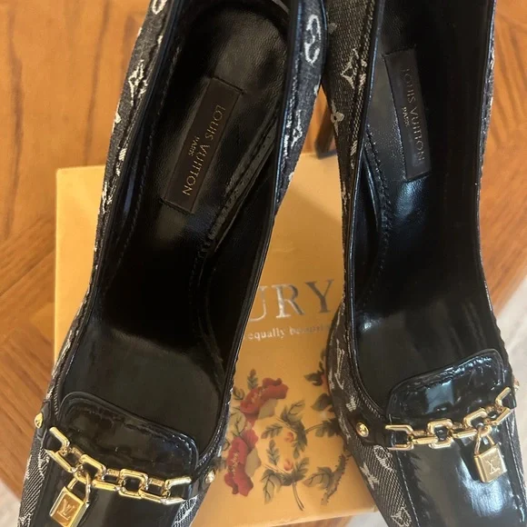 LOUIS VUITTON VINTAGE AUTHENTIC Size 6 36, MONOGRAM BLACK  RESOLED - Picture 9 of 12